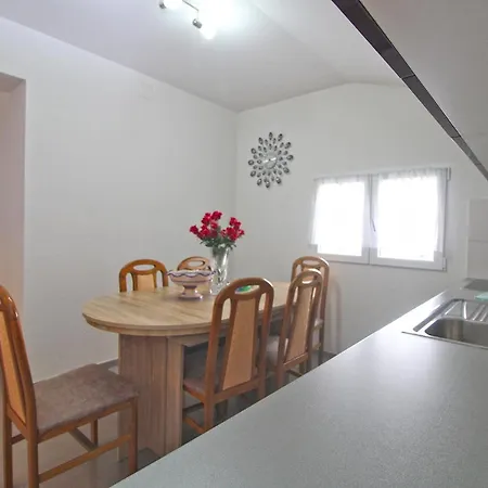 Oliva 2211 Апартаменты Пула