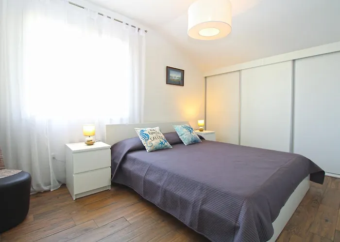 Oliva 2211 Appartement Pula