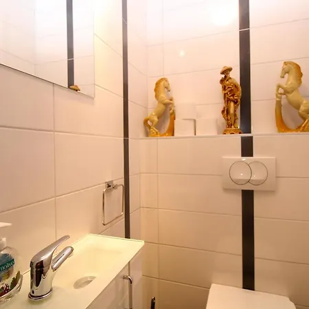 Apartmán Oliva 2211 *